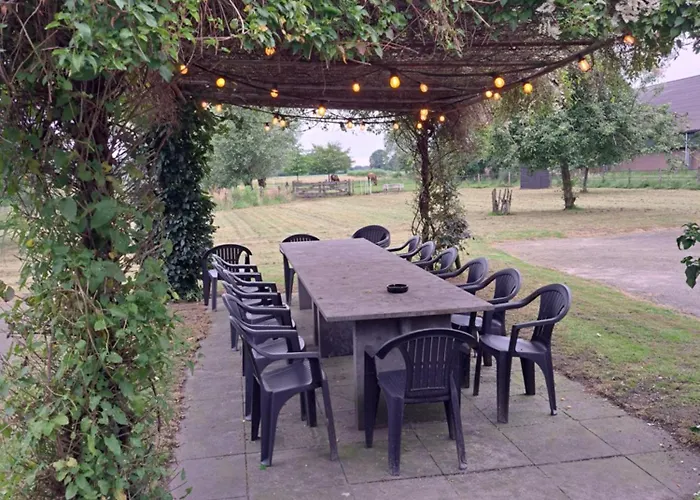 Boertel Lamperse Hei 3*